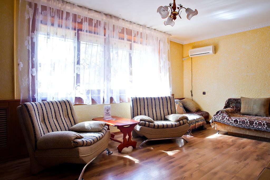 Lessor Apartments Almaty Bilik gambar