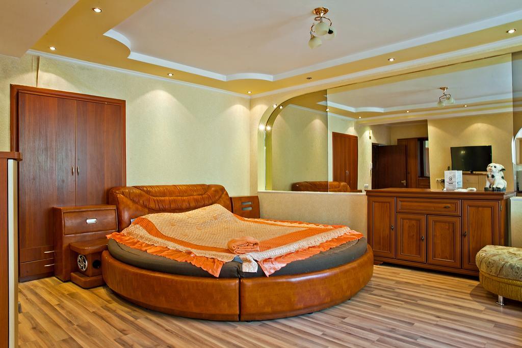 Lessor Apartments Almaty Bilik gambar