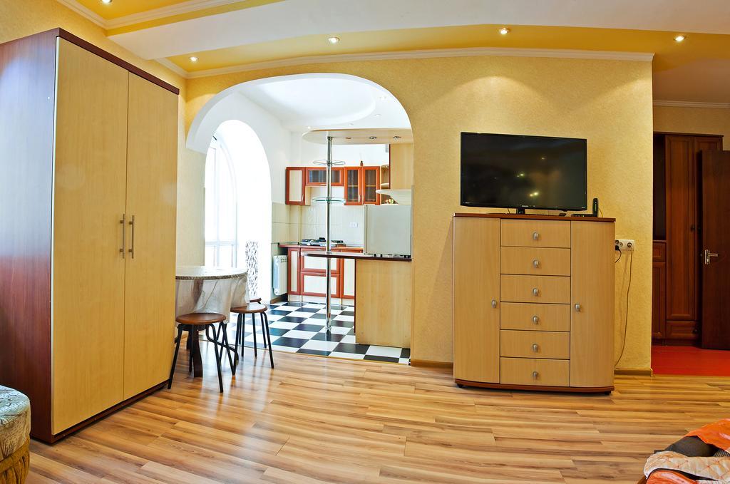 Lessor Apartments Almaty Bilik gambar