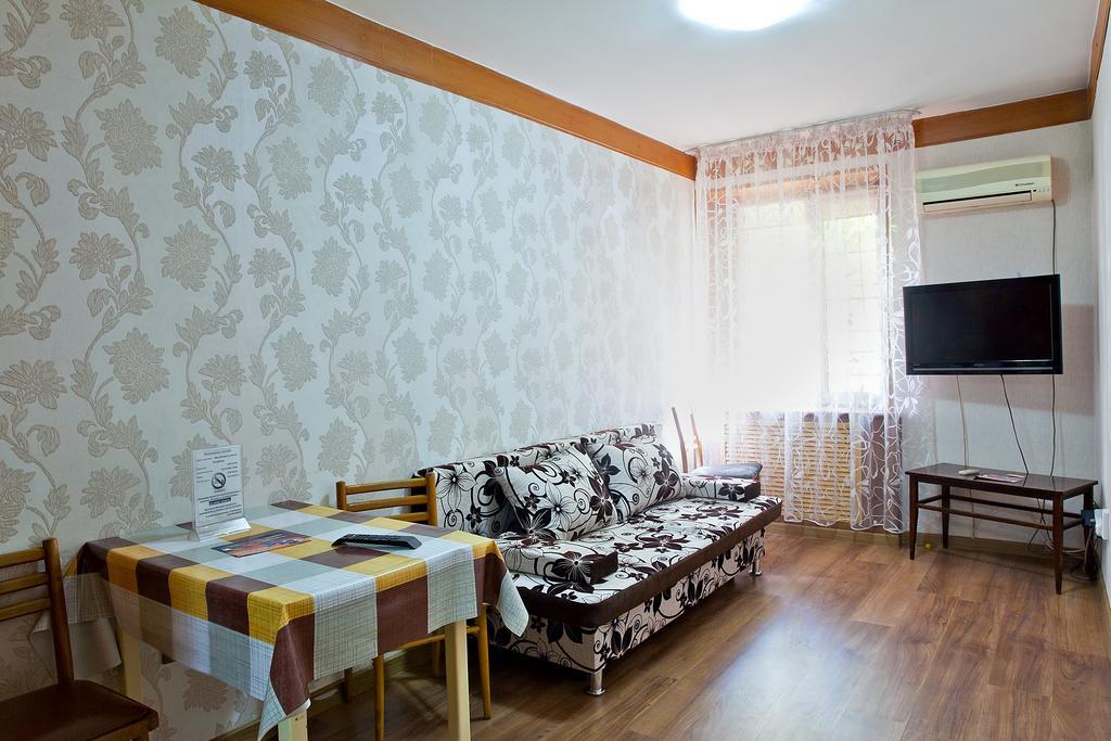 Lessor Apartments Almaty Bilik gambar